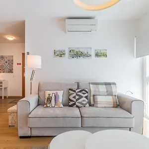 Of Principe Real Liberdade In The Heart Of With Private Parking Apartment